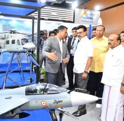 வான்வெளி மற்றும் பாதுகாப்பு துறைக்கான “AeroDefCon 2025” என்ற மூன்று நாள் சர்வதேச மாநாடு