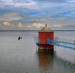 நீர் வரத்து அதிகரிப்பு: புழல் ஏரியிலிருந்து மீண்டும் உபரி நீர் திறப்பு