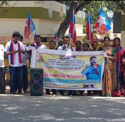கன்னியாகுமரி மாவட்டம் வாழ்வச்சகோஷ்டம் குருவி விளைக்காடு பகுதியில் புதிய ரேஷன் கடையை திறக்க கோரி விசிக ஆர்ப்பாட்டம்