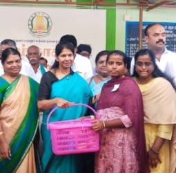 கடம்பூரில் நடந்த நலம்காக்கும் ஸ்டாலின் சிறப்பு மருத்துவ முகாம்