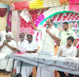 அதிமுக பூத் கமிட்டி நிர்வாகிகளுக்கு  ஆலோசனை கூட்டத்தில் கடம்பூர் ராஜூ