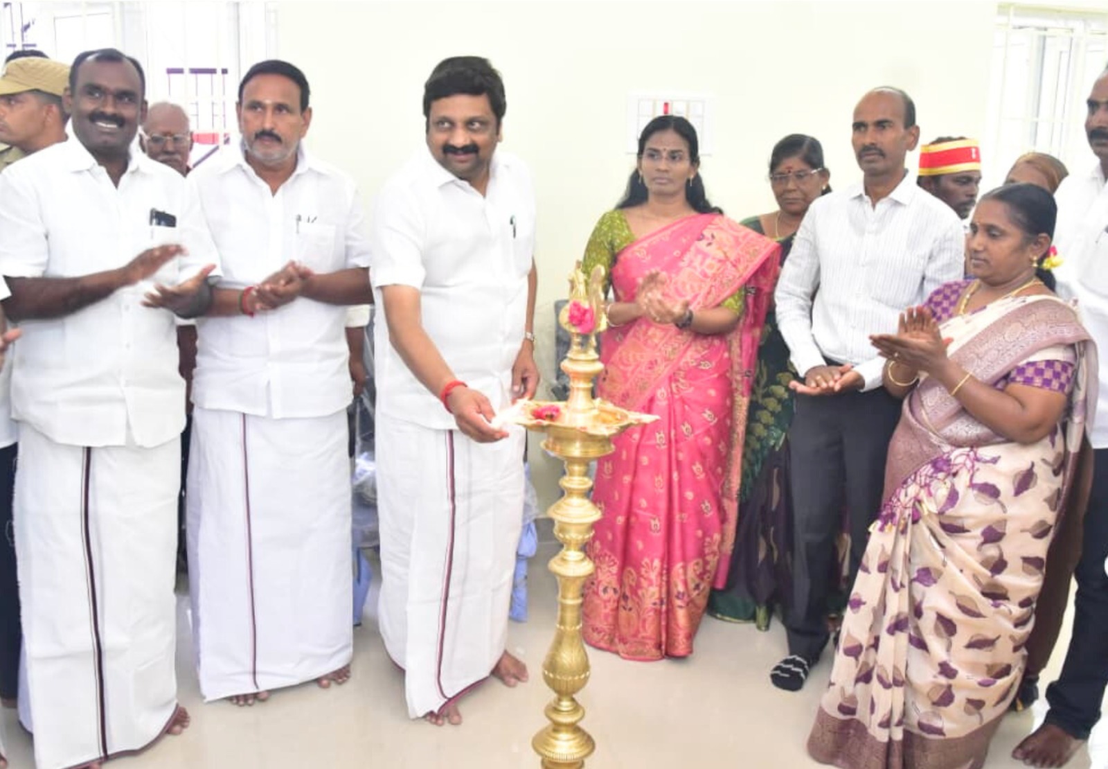 நாமக்கல் மாவட்டத்தில் புதிய நூலகக்கட்டிடங்களை காணொலி வாயிலாக முதல்வர் ஸ்டாலின் திறந்து வைத்தார்