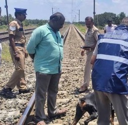 கோவை தண்டவாளத்தில் குழந்தை பிணம்: நரபலி சந்தேகத்தில் போலீஸார் விசாரணை!