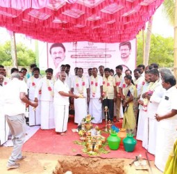 மரக்காணம் வட்டம் நடுக்குப்பம் ஊராட்சி அரசு மேல்நிலைப் பள்ளியில் ஐந்து வகுப்பறைகள் கட்டுவதற்கான பூமி பூஜை