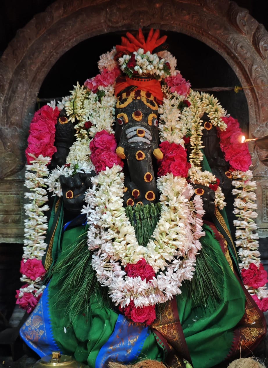 ஆவணி மாதம் சங்கடஹர சதுர்த்தி சிறப்பு பூஜை......