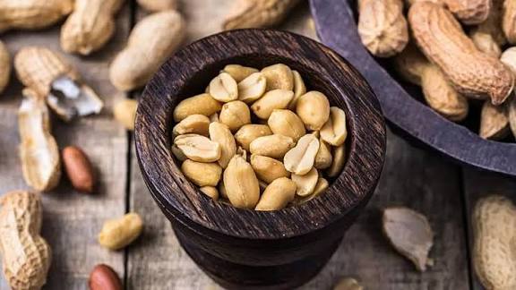 வேர்க்கடலை அதிகமாக சாப்பிட்டால் கல்லீரல் பிரச்னை ஏற்படுமா?