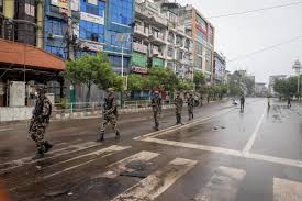 இயல்பு நிலைக்கு திரும்பும் நேபாளம் - மீண்டும் செயல்பட தொடங்கிய காத்மாண்டு விமான நிலையம்