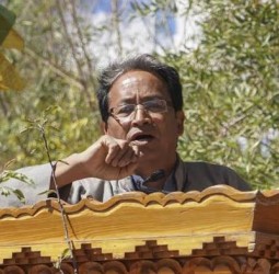 லடாக் போராட்டம்: சோனம் வாங்சுக் கைது - தேசிய பாதுகாப்புச் சட்டத்தின் கீழ் நடவடிக்கை