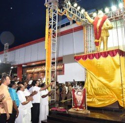 குன்றத்தூரில் அண்ணல் அம்பேத்கர் திருஉருவச் சிலையை துணை முதல்வர் உதயநிதி திறந்து வைத்தார்