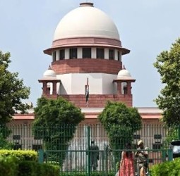 நாடு முழுவதும் அல்லாமல், டெல்லியில் மட்டும் ஏன் பட்டாசு வெடிக்க தடை? - உச்ச நீதிமன்றம் கேள்வி