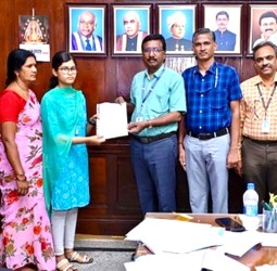 அண்ணாமலைப் பல்கலைக்கழகத்தின் வழிகாட்டுதலின்படி அமெரிக்காவைச் சேர்ந்த சியாட்டில் இந்தியா டீம் மூலம் மாணவிக்கு கல்வி உதவித்தொகை