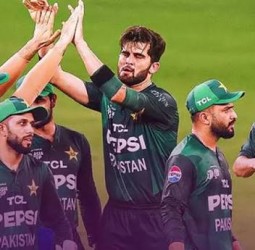 ஆசிய கோப்பை கிரிக்கெட்: இறுதிப்போட்டிக்கு முன்னேறிய பாகிஸ்தான்