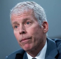 ரஷ்யாவை தவிர எங்கு வேண்டுமானாலும் இந்தியா கச்சா எண்ணெய் வாங்கலாம்: அமெரிக்கா