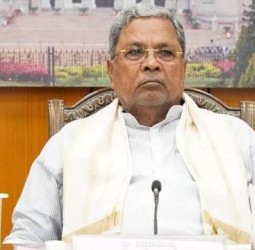 கர்நாடகாவில் சாதிவாரி கணக்கெடுப்பு செப்.22-ல் புதிதாக தொடங்கும்: சித்தராமையா அறிவிப்பு