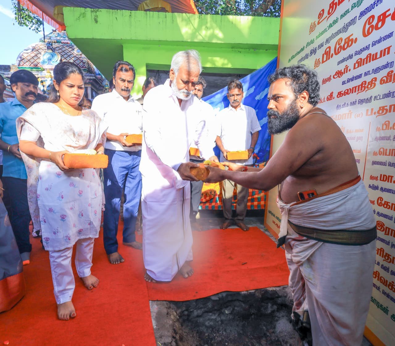 பெரம்பூர், அருள்மிகு சேமாத்தம்மன் கோவிலில் ரூ.74.30 லட்சம் மதிப்பீட்டிலான திருப்பணி