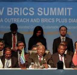 வர்த்தக உரிமையை பாதுகாக்க பிரிக்ஸ் நாடுகள் ஒன்றிணைய வேண்டும் : ஜி ஜின்பிங் அழைப்பு