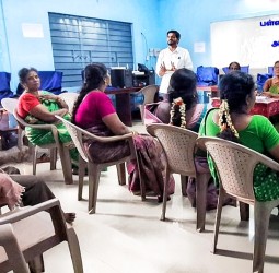 வலங்கைமான் அரசு பெண்கள் மேல்நிலைப்பள்ளியில் பள்ளி மேலாண்மை குழு கூட்டம் நடைபெற்றது.