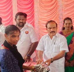 திட்டக்குடி அருகே பொடையூர்,கல்லூர் ஆகிய கிராமங்களில் மக்கள் குறைதீர்க்கும் கூட்டம் அமைச்சர் சி.வெ.கணேசன் பங்கேற்பு