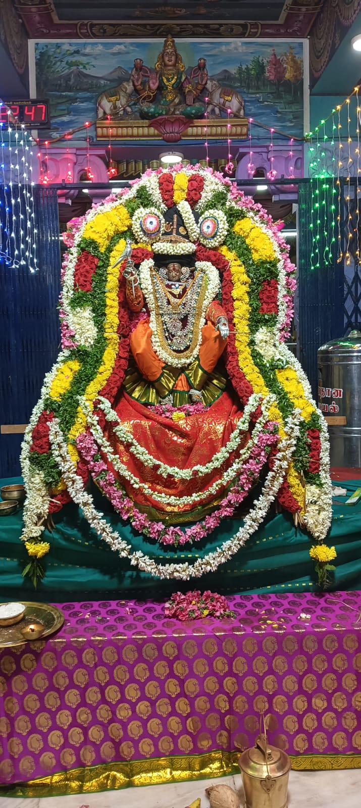 வலங்கைமான் வரதராஜன்பேட்டை மகா மாரியம்மன் ஆலயத்தில் நவராத்திரி திருவிழா