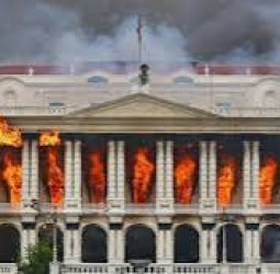 ஜென்-Z போராட்டத்தால் பற்றி எரியும் நேபாளம்: பல இடங்களில் தீ வைப்பு - நிலவரம் என்ன?