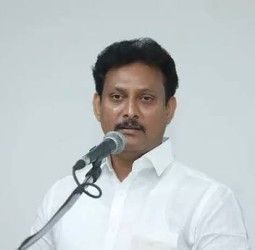 தமிழில் 100 மதிப்பெண்கள் எடுக்கும் மாணவர்களுக்கு ரூ.10,000 வழங்கப்படும்: அமைச்சர் அன்பில் மகேஸ்