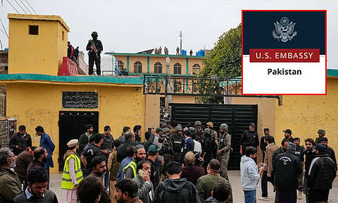 பாகிஸ்தானில் குண்டுவெடிப்பு; பயணங்களை தவிர்க்க குடிமக்களுக்கு அமெரிக்கா எச்சரிக்கை