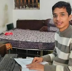 எம்பிபிஎஸ் சீட் கிடைக்காததால் வாதாடிய மாணவன்: 7 நாளில் இடம் ஒதுக்க உச்ச நீதிமன்றம் உத்தரவு