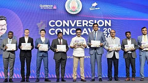 ரூ.36,968 கோடி முதலீட்டில் 71 புதிய திட்டங்கள்: ஸ்டாலின் அடிக்கல்