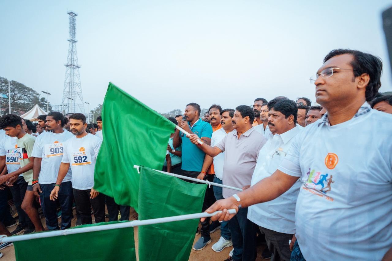 நமோ டிராபியின் தொடக்க நிகழ்வில் மாநிலத் தலைவர் நயினார்நாகேந்திரன்