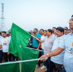 நமோ டிராபியின் தொடக்க நிகழ்வில் மாநிலத் தலைவர் நயினார்நாகேந்திரன்