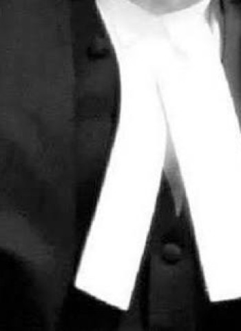 கர்மாவின் நீதிமன்றம்