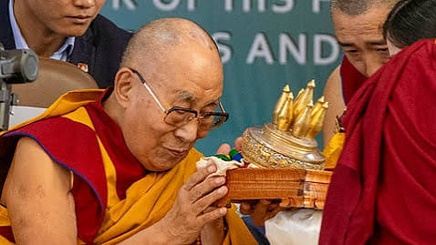 தலாய் லாமாவுக்கு கிராமி விருது: சீனா கடும் ஆட்சேபனை!