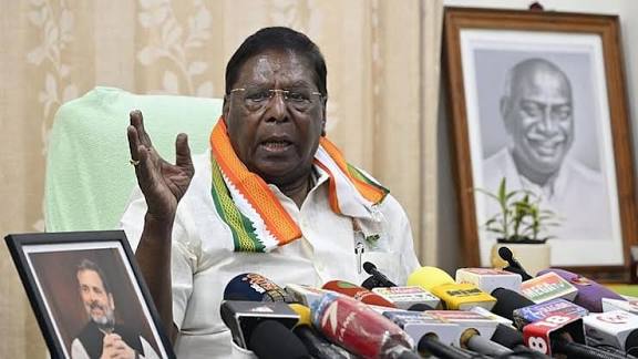 புதுச்சேரியில் 4 தொகுதிகளில் கூட வெல்ல முடியாது” - அமித் ஷாவுக்கு நாராயணசாமி பதில்