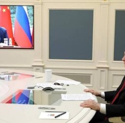 சீன, ரஷ்ய அதிபர்கள் வீடியோ அழைப்பில் பேச்சு