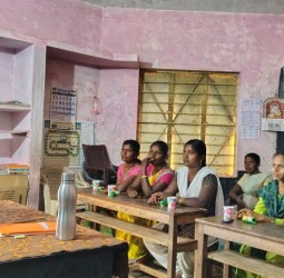 சண்முககுமாரபுரம் ஊராட்சி ஒன்றிய தொடக்கபபள்ளியில் பள்ளி மேலாண்மைக் குழுக் கூட்டம்!