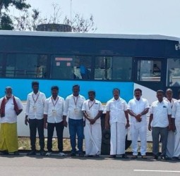 மாத்தூரில் இருந்து புறப்பட்ட 500 இளைஞர்கள் திருப்பத்தூர் மாநாட்டில் பங்கேற்பு!