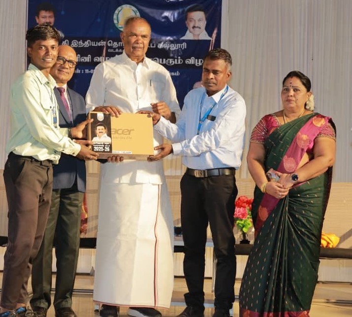 வடக்கன்குளம் THE INDIAN பாலிடெக்னிக் கல்லூரியில் 198 மாணவ, மாணவிகளுக்கு விலையில்லா மடிக்கணினி