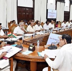 ரூ.34,000 ஆயிரம் கோடி மதிப்பிலான 15 தொழில் முதலீடு   திட்டங்களுக்கு தமிழக அமைச்சரவை ஒப்புதல்