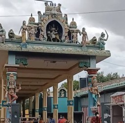 வீரபாண்டி கெளமாரியம்மன் கோவில் திருவிழா ராட்டின ஏலம் ஒத்திவைப்பு