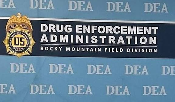 பார்மசி பெயரில் போதை பொருட்கள் விற்கும் சர்வதேச கும்பலின் 200+ இணையதளங்கள் அமெரிக்காவில் முடக்கம்