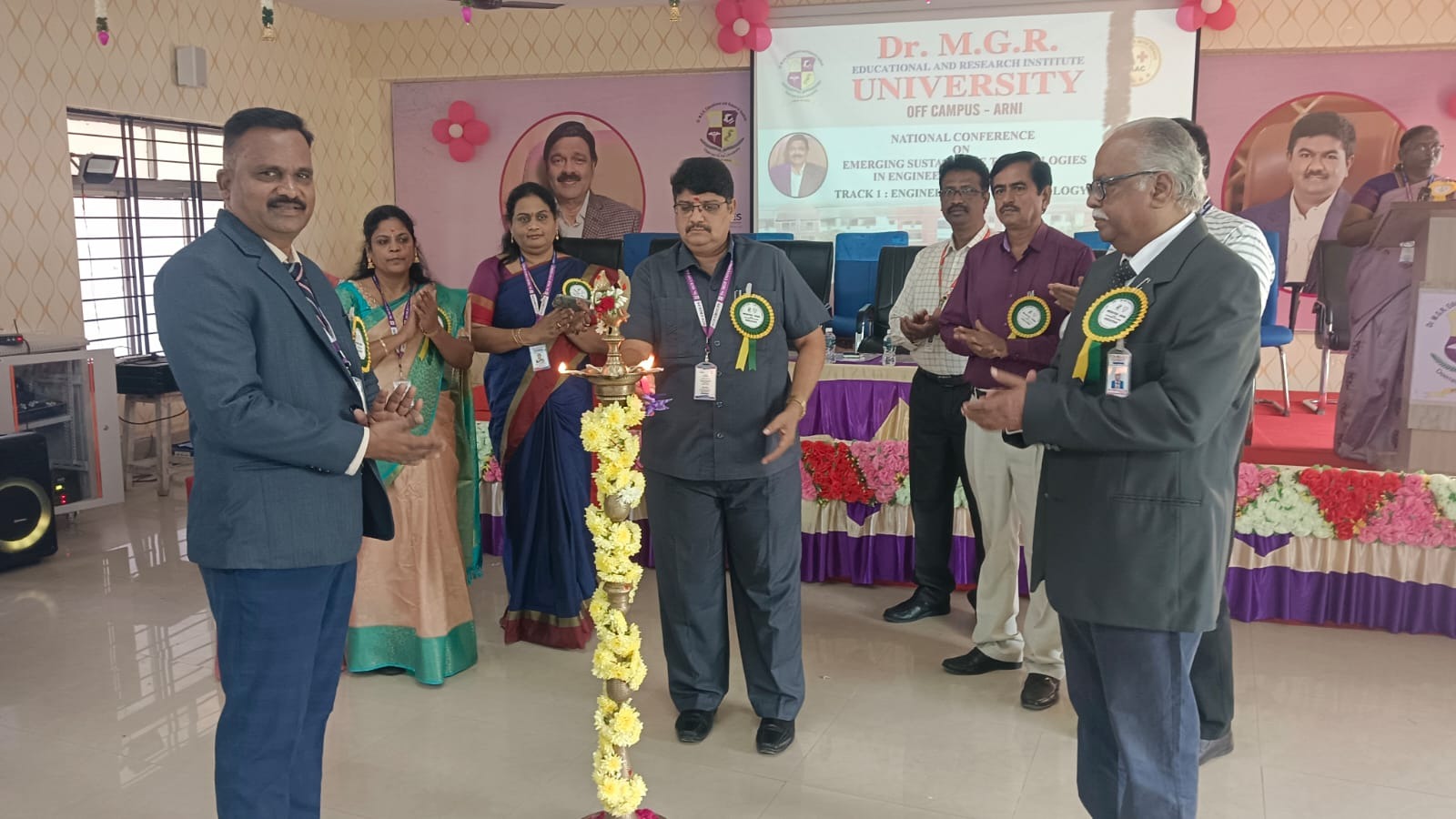 பொறியியல் தொழில் நுட்பத் துறை மற்றும் அறிவியல் துறை சார்பில் இரண்டு நாள் தேசிய கருத்தரங்கம்