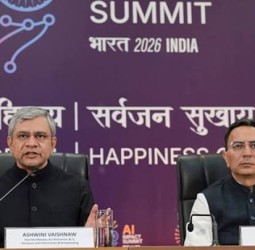 அதிகரிக்கும் ‘டீப்ஃபேக்’: வலுவான ஒழுங்குமுறை அவசியம் - மத்திய அமைச்சா் அஸ்வினி வைஷ்ணவ்