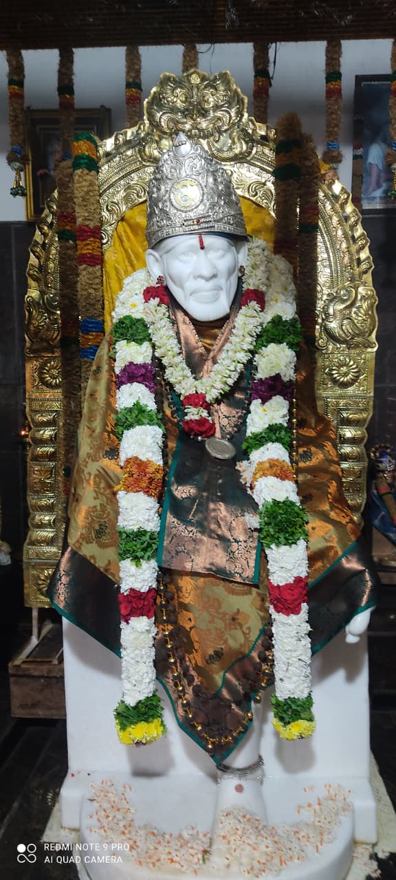 ஸ்ரீசத்குரு சாய்பாபா தியான ஆலயத்தில் வியாழக்கிழமை சிறப்பு ஆரத்தி