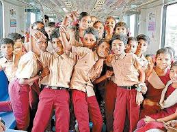 மதுரை அரசுப்பள்ளி மாணவர்கள் 3 பேர் மலேசியாவிற்கு கல்விச்சுற்றுலா