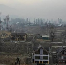 பஹல்காம் தாக்குதலுக்குப் பிறகு காஷ்மீரில் மூடப்பட்ட சுற்றுலாத் தலங்கள் திறப்பு