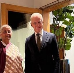 நாா்வே பிரதமருடன் நிா்மலா சீதாராமன் சந்திப்பு