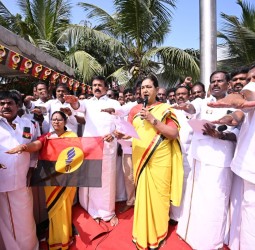 பிரேமலதா தலைமையில் கொடி நாள் உறுதிமொழி