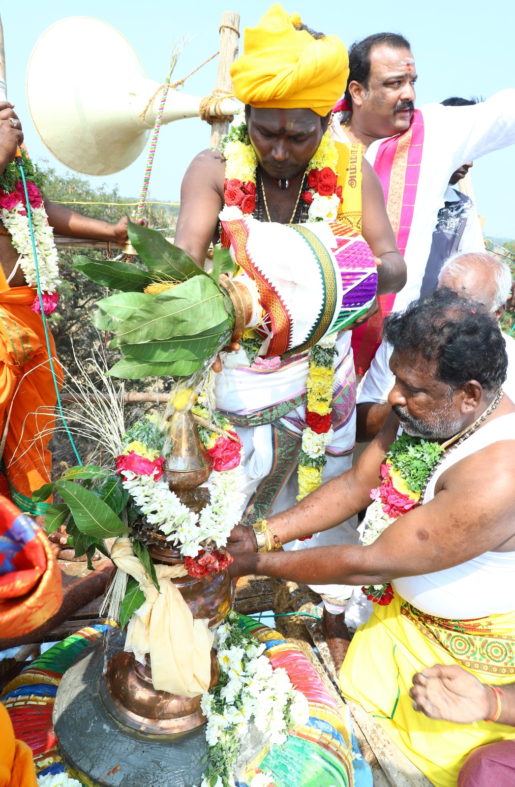 சித்தமல்லிக்கண்மாயில் பனையடி ஐயனார் கோயிலில் நேற்று கும்பாபிஷேகம்