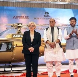 எச் 125 ஹெலிகாப்டர் தயாரிப்பால் பாதுகாப்புத் துறை ஏற்றுமதி அதிகரிக்கும் : ராஜ்நாத் சிங்