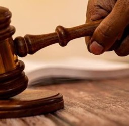 கடந்த 10 ஆண்டுகளில் விசாரணை நீதிமன்றங்களில் 1,310 பேருக்கு மரண தண்டனை விதிக்கப்பட்டுள்ளது